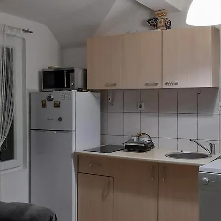 Apartamento Airport Shtrkovi - Storks *